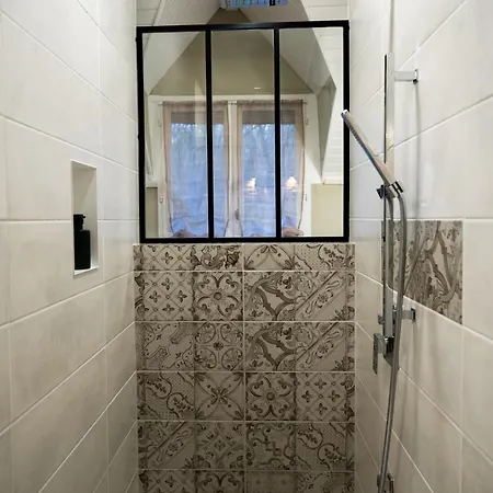 La Maison De Judith D Hotes Penzion